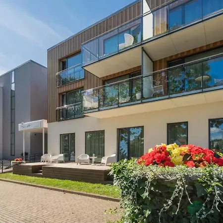 Lovely Aisa Apartment | 2 Terraces Pärnu Extérieur photo